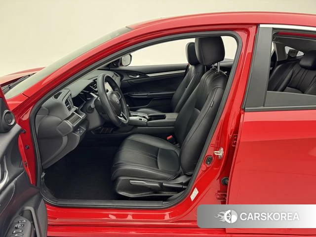 Honda Civic id 4258182 из Китая 13