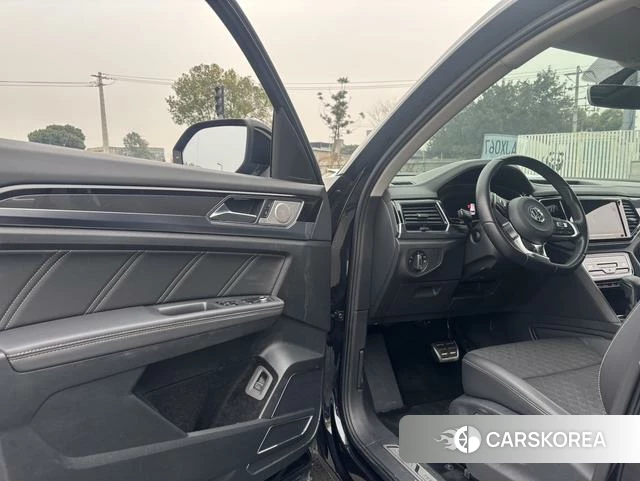 Volkswagen Tourang id 4216977 из Китая 13