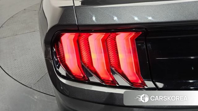 Ford Mustang id 4310347 из Кореи 13
