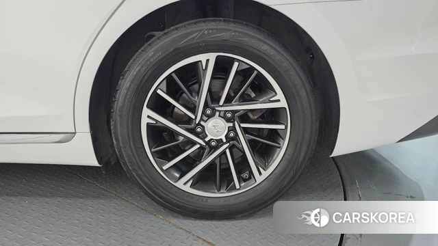 Hyundai The New Grandeur IG id 4410169 из Кореи 13