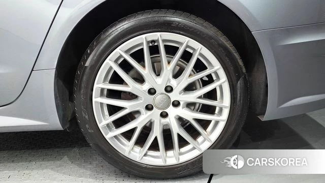 Audi New A6 id 4765478 из Кореи 13