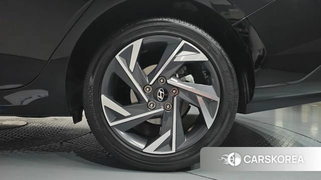 Hyundai The New Avante (CN7) id 4291912 из Кореи 13