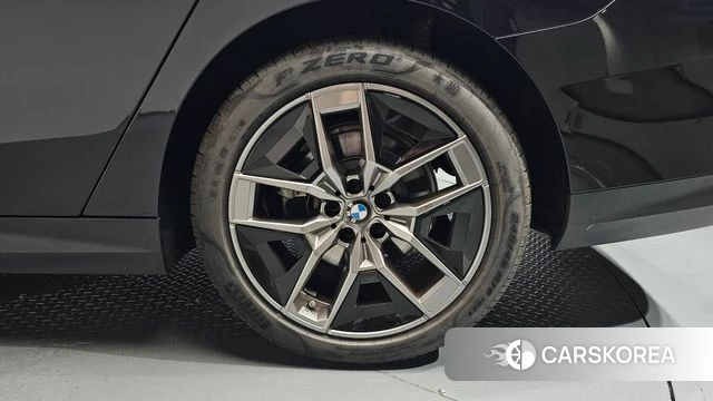 BMW 5 Series (G60) id 4897668 из Кореи 13