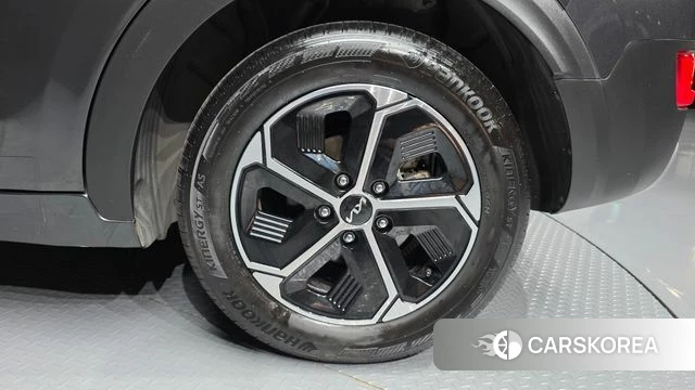 Kia Di Ol Nu Niro id 4688012 из Кореи 13