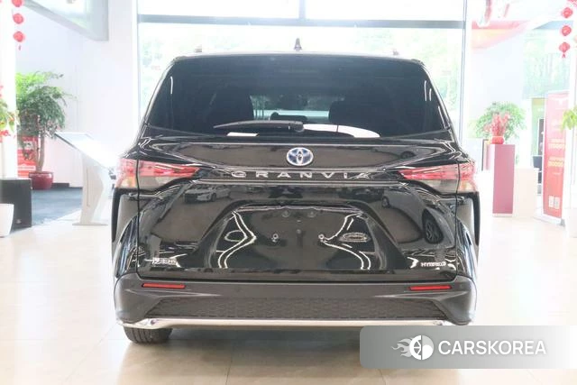 Toyota Grevia id 4290830 из Китая 13