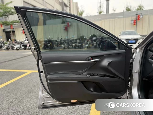 Toyota Camry id 4348845 из Китая 13