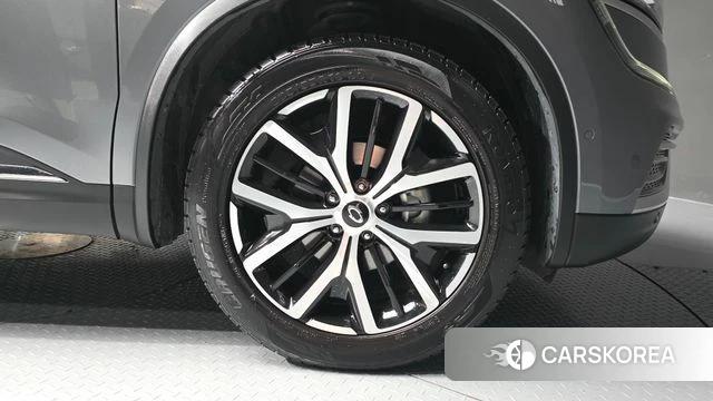 Renault Korea (Samsung) The New QM6 id 4951283 из Кореи 13
