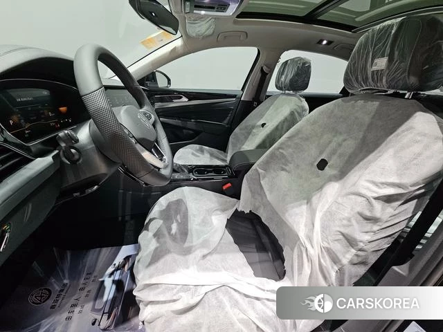 Volkswagen Passat id 3908323 из Китая 13