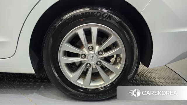 Hyundai The New Avante AD id 4403131 из Кореи 13