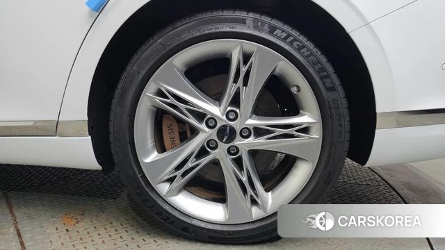 Genesis G90 (RS4) id 4720296 из Кореи 13