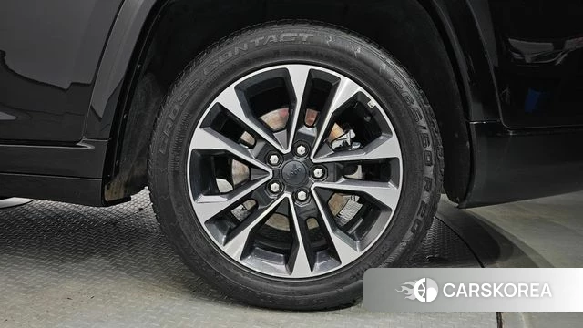 Jeep Grand Cherokee (WL) id 4401435 из Кореи 13