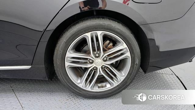Hyundai Grandeur IG id 4351352 из Кореи 13