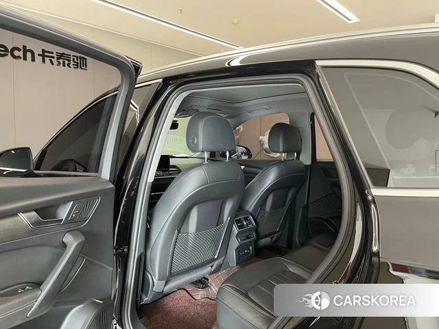 Audi Q5L id 4212464 из Китая 13