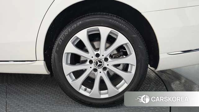 Mercedes-Benz E-Class W213 id 4581419 из Кореи 13