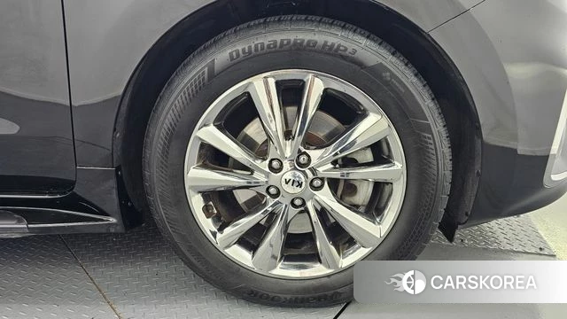 Kia The New Carnival id 4403229 из Кореи 13
