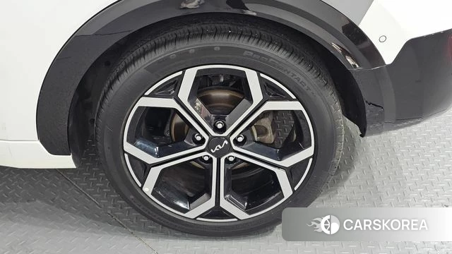Kia Di Ol Nu Niro id 4409353 из Кореи 13
