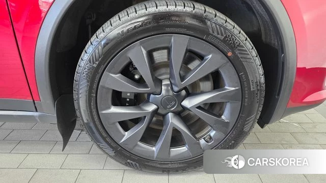 Tesla Model X id 4696472 из Кореи 13