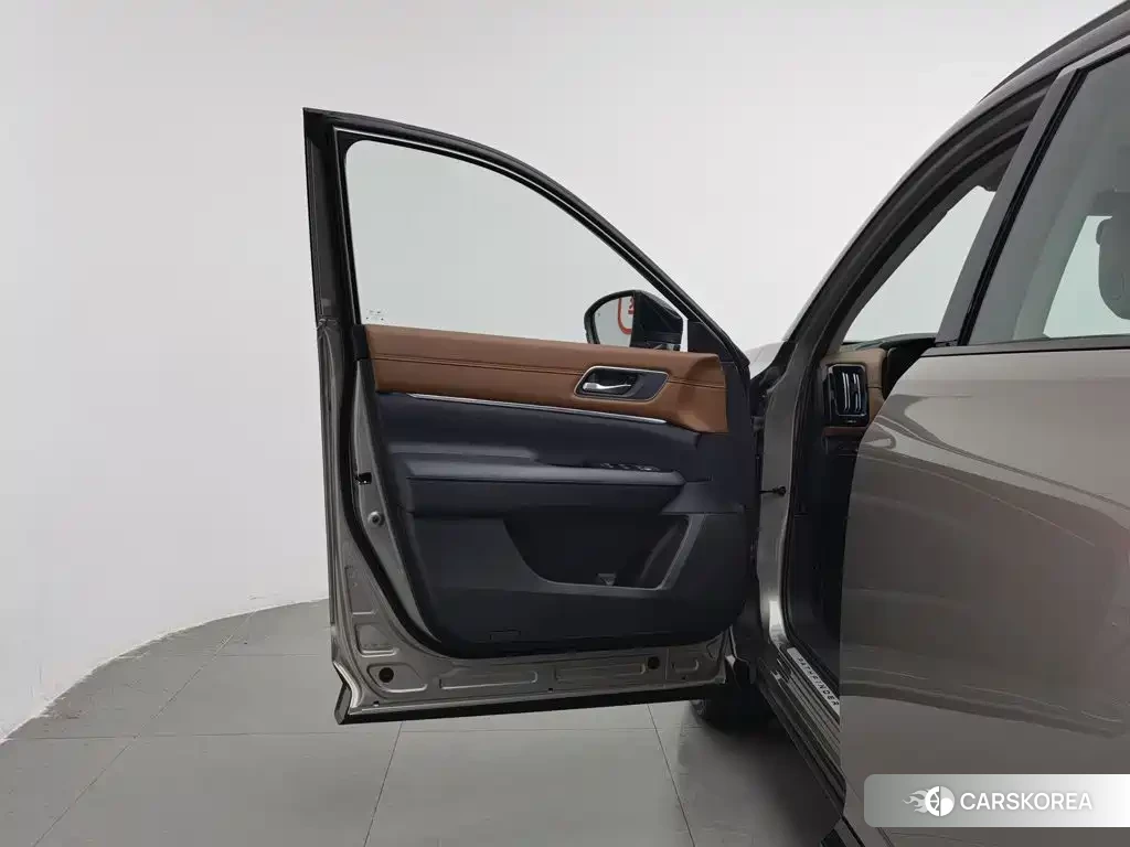 Nissan Pathfinder id 4601008 из Китая 13