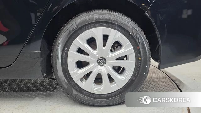 Toyota Prius 4th Generation id 4562169 из Кореи 13