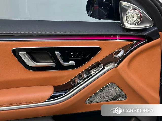 Mercedes-Benz S-class id 4300184 из Китая 13