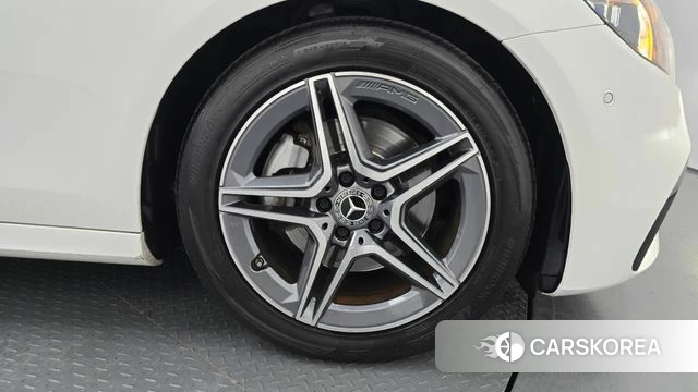 Mercedes-Benz E-Class W213 id 4579389 из Кореи 13