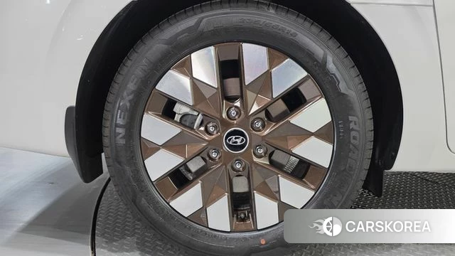 Hyundai Staria id 4223060 из Кореи 13