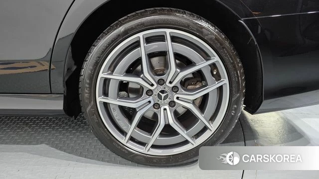 Mercedes-Benz E-Class W213 id 4716760 из Кореи 13
