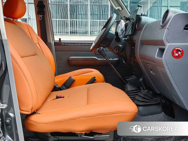 Toyota Land Cruiser 70 Series id 4261187 из Китая 13