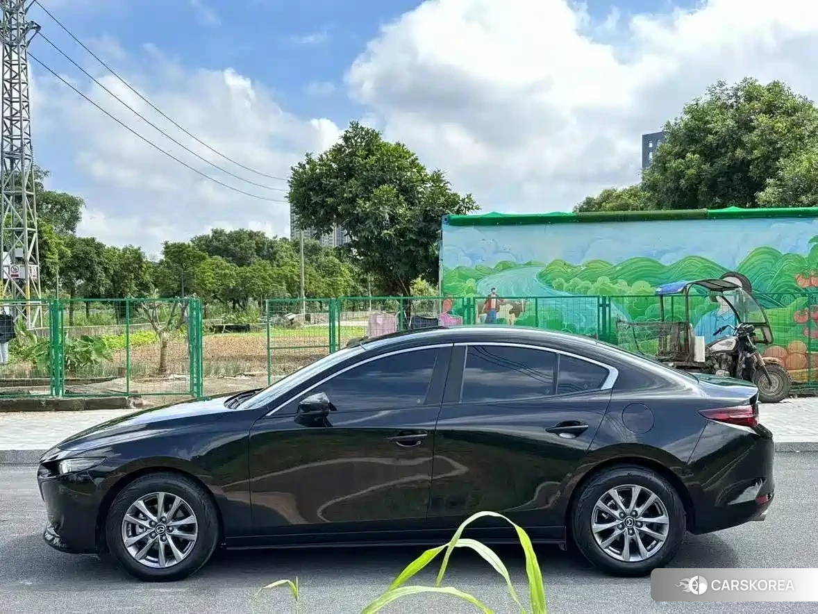 Mazda 3 id 4512959 из Китая 13