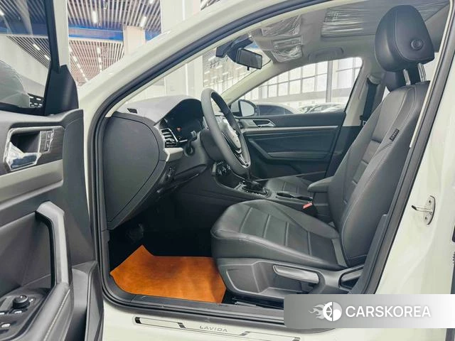 Volkswagen Lavida id 4276587 из Китая 13
