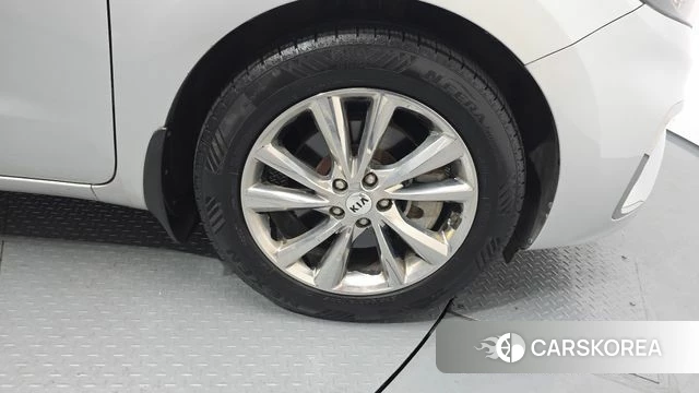 Kia The New Carnival id 4642837 из Кореи 13