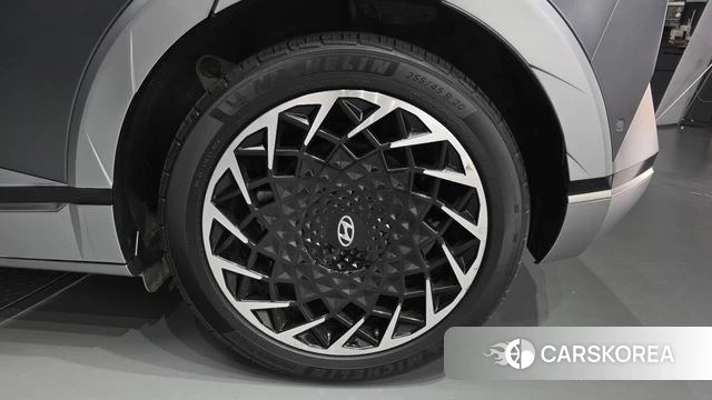 Hyundai Ionic 5 id 4716708 из Кореи 13