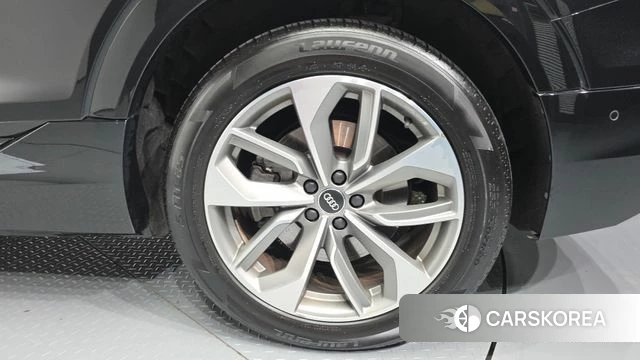 Audi e-Tron id 4338713 из Кореи 13