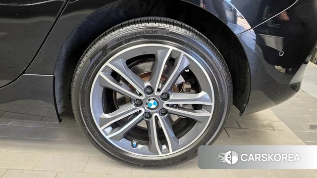 BMW 1 Series (F40) id 4360455 из Кореи 13