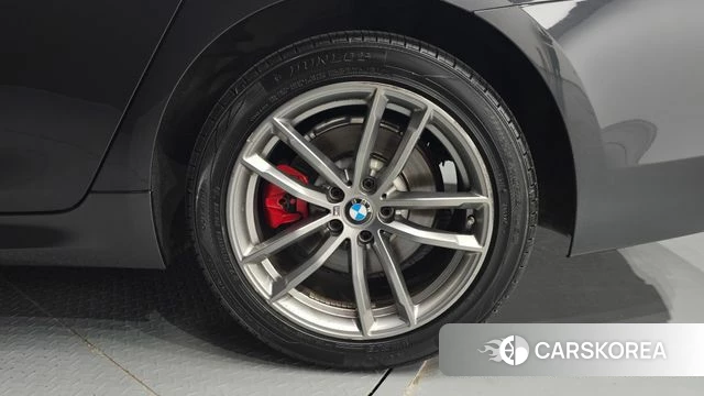 BMW 5 Series (G30) id 4384986 из Кореи 13