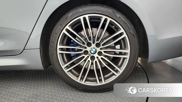 BMW 5 Series (G30) id 4530524 из Кореи 13