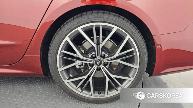 Audi A7 (4K) id 4629922 из Кореи 13