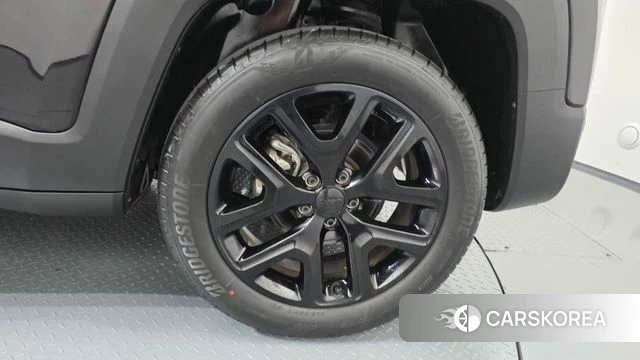 Jeep Renegade id 4381730 из Кореи 13