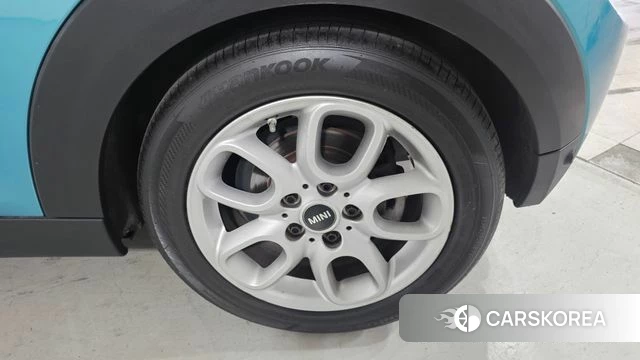 Mini Cooper Convertible id 4435749 из Кореи 13