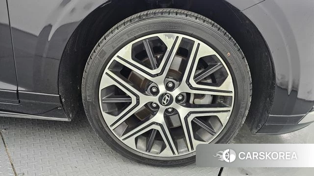 Hyundai Grandeur (GN7) id 4322432 из Кореи 13