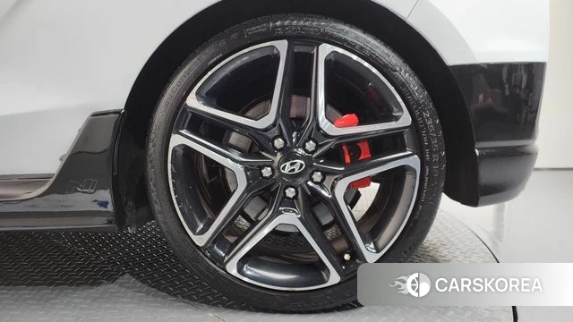 Hyundai Veloster (JS) id 4430368 из Кореи 13