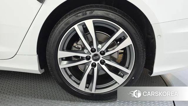 Audi A6 (C8) id 4388527 из Кореи 13
