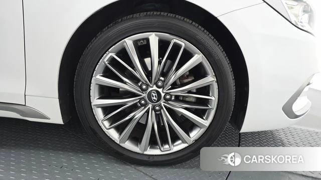 Hyundai Grandeur IG id 4496698 из Кореи 13