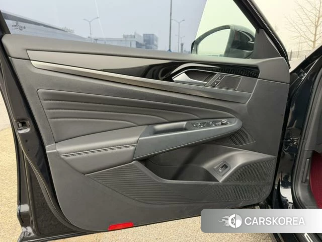 Volkswagen Passat id 4257858 из Китая 13