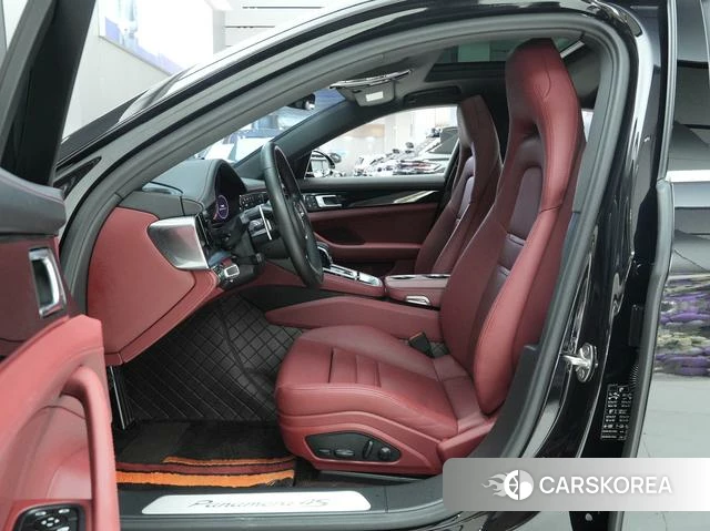 Porsche Panamera id 3926917 из Китая 13