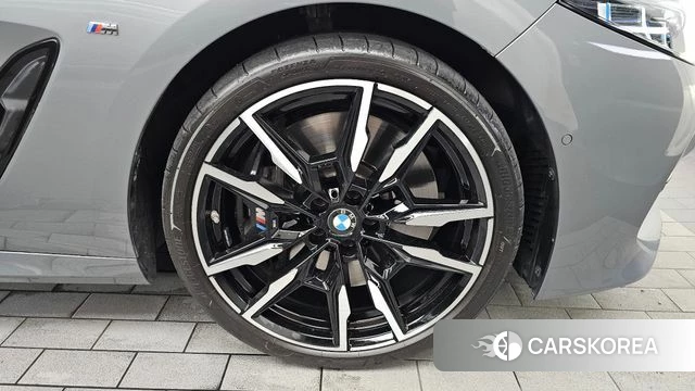 BMW 8 Series (G15) id 4645000 из Кореи 13