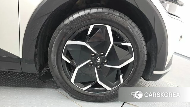 Hyundai Ionic 5 id 4604222 из Кореи 13