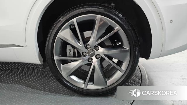 Genesis GV70 id 4292603 из Кореи 13