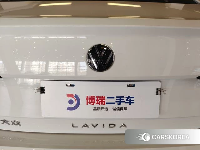 Volkswagen Lavida id 4257899 из Китая 13