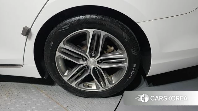 Hyundai Grandeur IG id 4508286 из Кореи 13